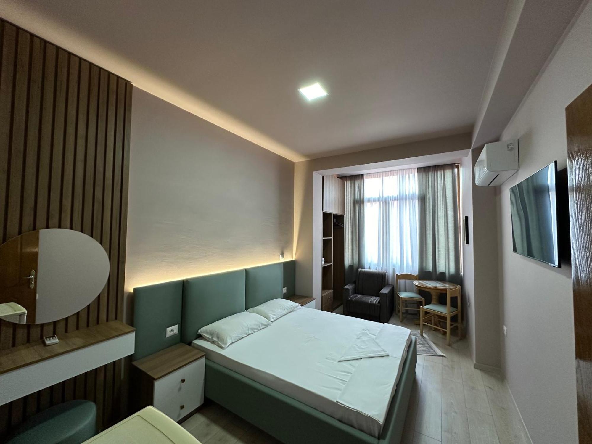 Vila Vadeha Pogradec Exterior photo